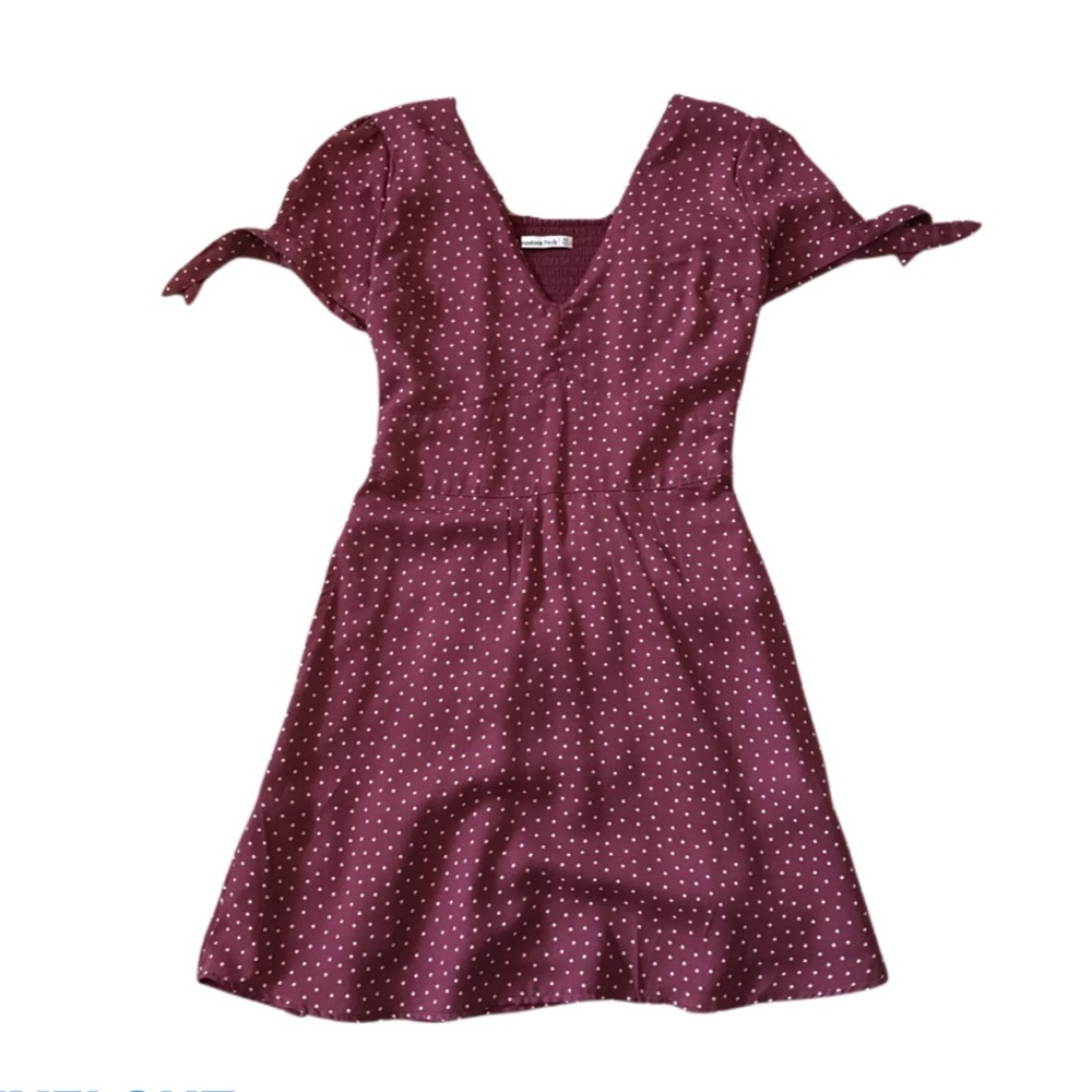 abercrombie & fitch maroon-pinkish polka dot mini dress